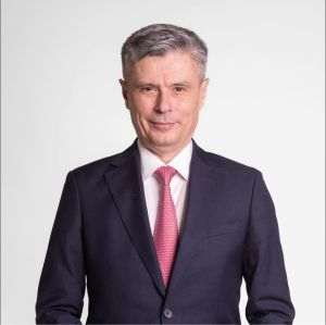 Virgil Popescu: Centrala de la Mintia produce 1.700 MW, dar la CEO investiţiile nu au început